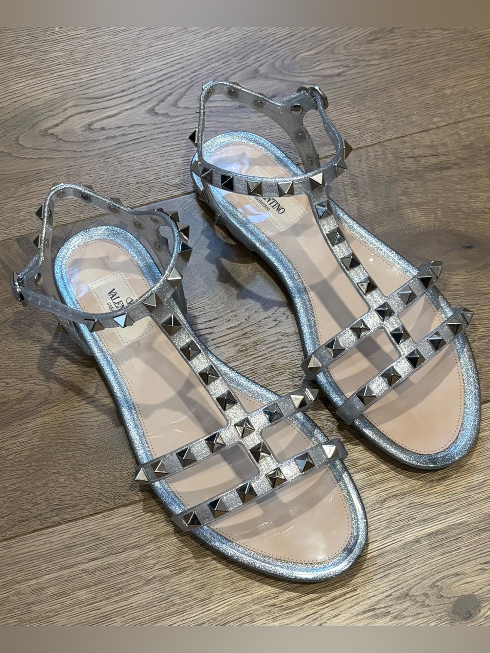Valentino Silver Glitter Jelly Rockstud Gladiator Flats - trendy elegant party